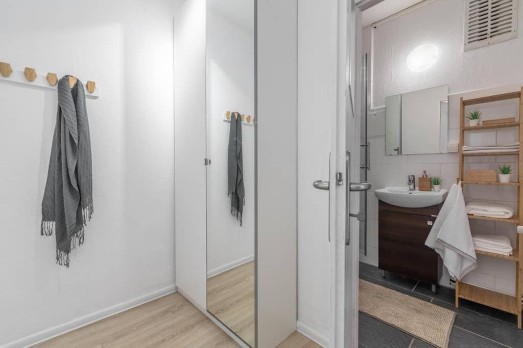 Apartament Sauber Und Modern, Netflix, Wifi, Leipzig Flair, Kueche Zewnętrze zdjęcie