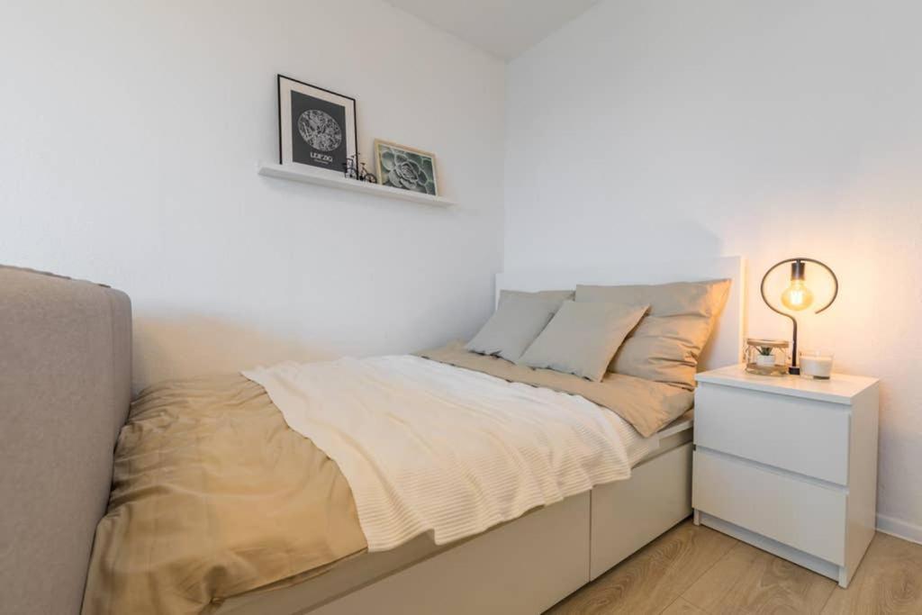 Apartament Sauber Und Modern, Netflix, Wifi, Leipzig Flair, Kueche Zewnętrze zdjęcie